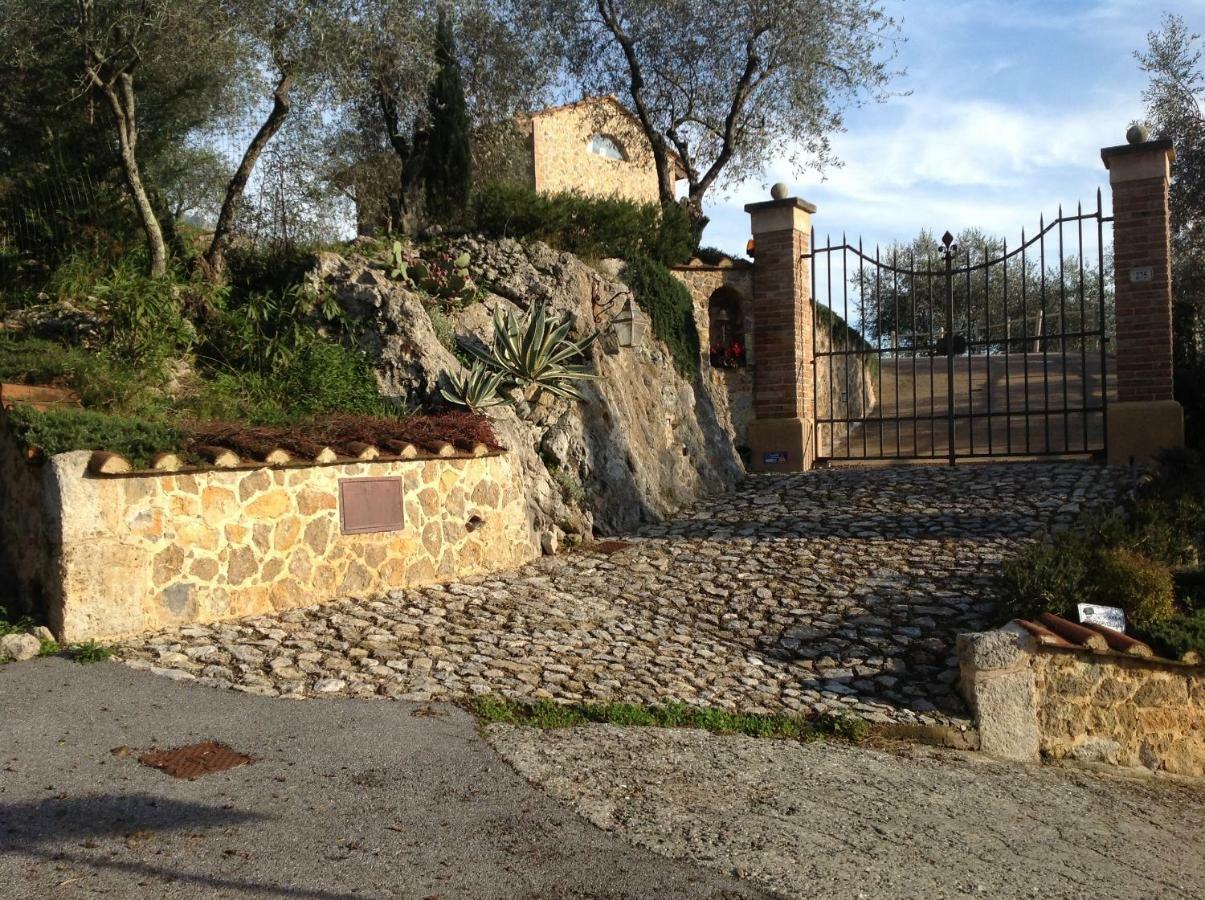 Valuable Rustic Tuscan Swimming Pool, Breathtaking View Of Camaiore Dış mekan fotoğraf